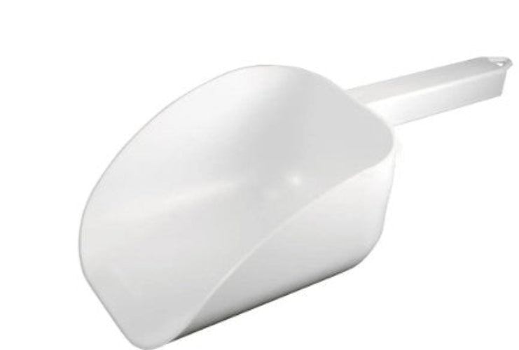 32-ounce cream flat bottom scoop is great for scooping large amounts. Shown here in white.